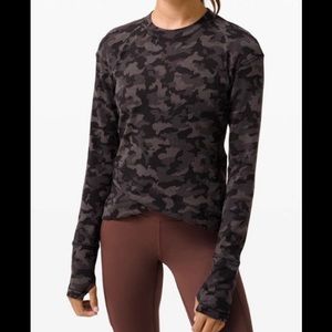 lululemon Close To Crossing Long Sleeve Sz 10